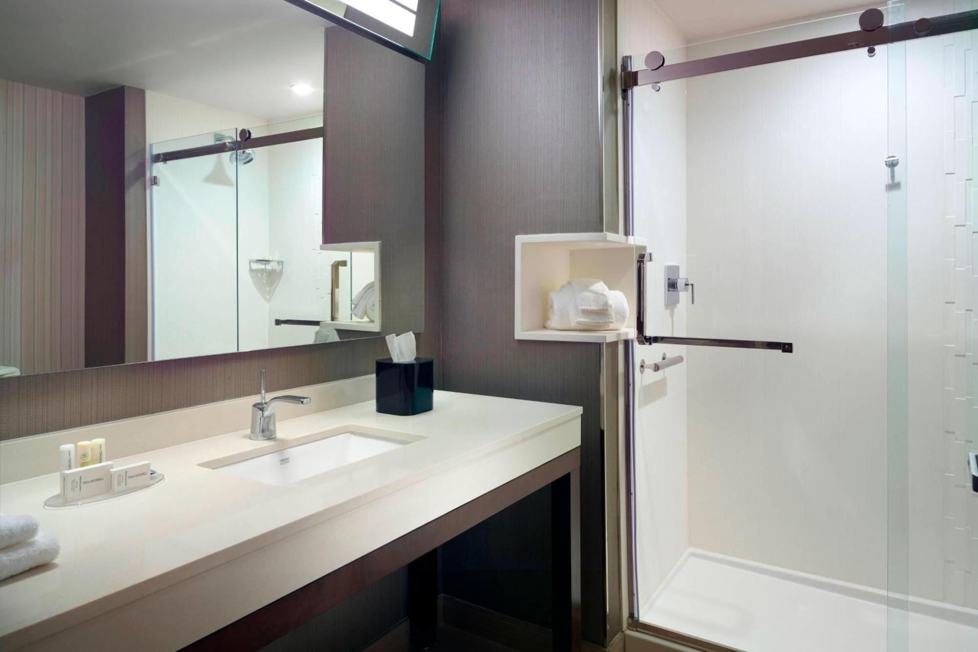 Courtyard By Marriott Lagrange Ξενοδοχείο Εξωτερικό φωτογραφία